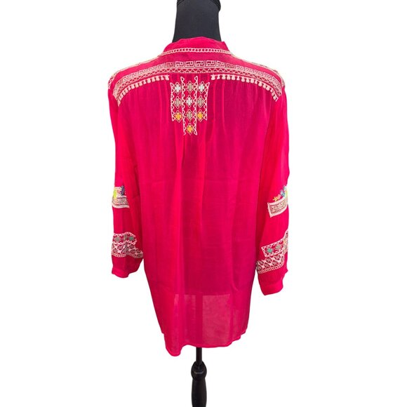 Johnny Was Bethanie Boho Tunic Strawberry Embroidered Tunic Top M Red Floral - Picture 3 of 9